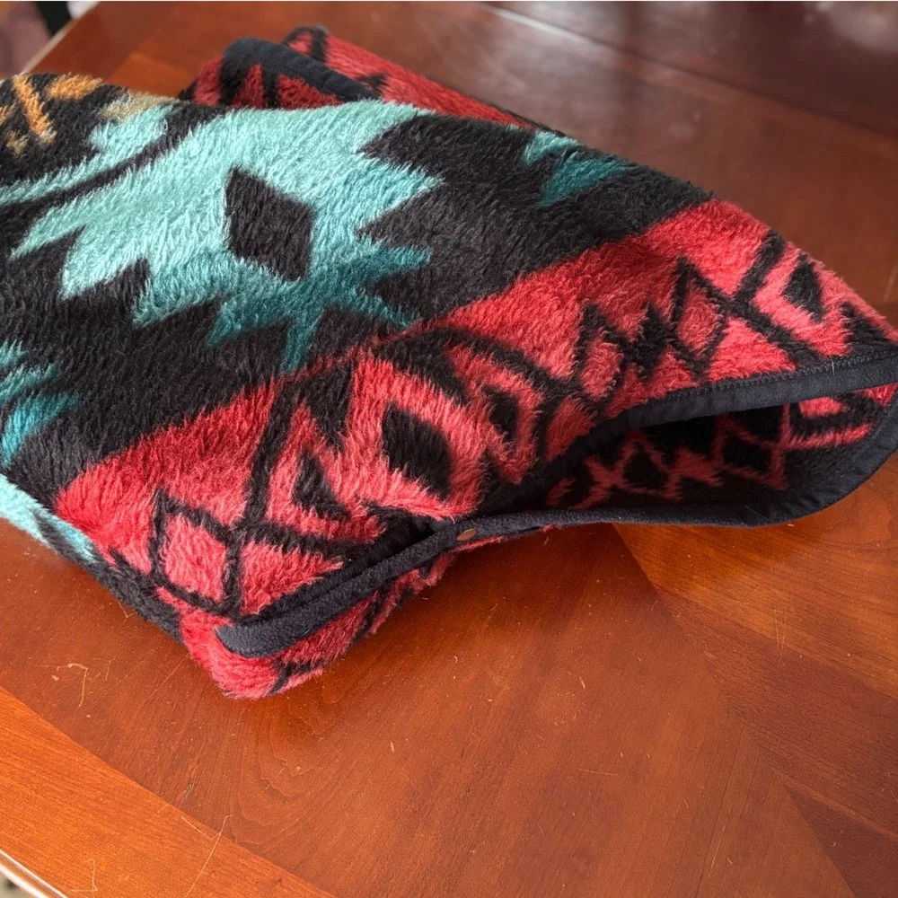 Biederlack Vintage Southwestern Wearable Zipper Snap Blanket Poncho | USA Made